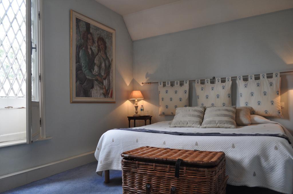 Le Chateau Des Ormes Bed & Breakfast Lambersart Room photo